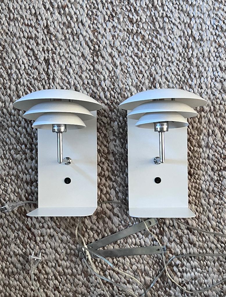 Dyberg Larsen DL20 USB plank Wandlamp, Huis en Inrichting, Ophalen of Verzenden, Zo goed als nieuw, Metaal, Minder dan 50 cm