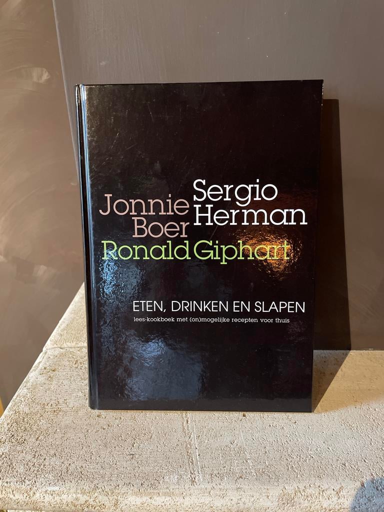 Kookboek Jonnie Boer Sergio Herman Ronald Giphart, Boeken, Ophalen of Verzenden, Gelezen, Nederland en België, Overige typen