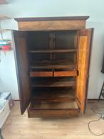 Antieke houten kast met lades en planken, Ophalen