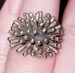 Mooie zilveren egelring jaren '70 design, 18 tot 19, Verzenden, Zo goed als nieuw, Dame