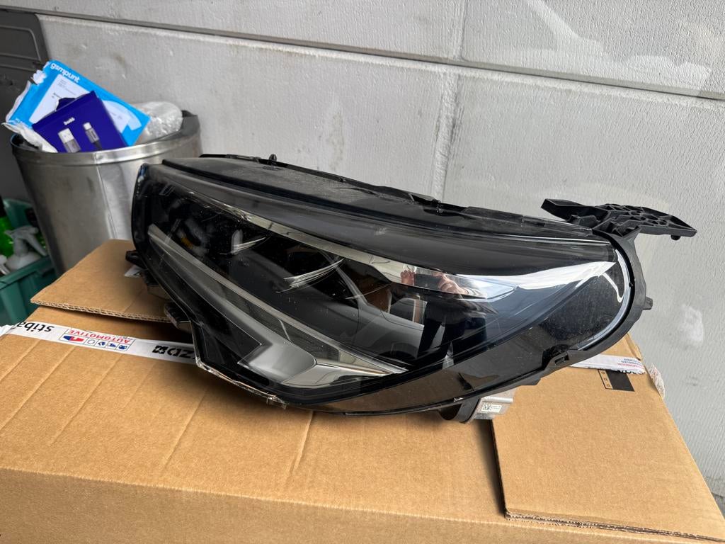Koplamp Opel Corsa F links, Auto-onderdelen, Verlichting, Ophalen, Gebruikt, Opel