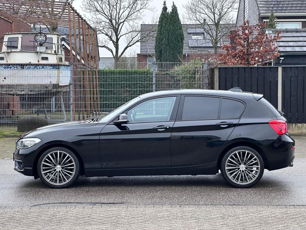 BMW 1-serie 116i Centennial Executive 5DR*Navigatie*Cruise*S, Auto's, BMW, 1-Serie, Achterwielaandrijving, Euro 6, Adaptive Cruise Control