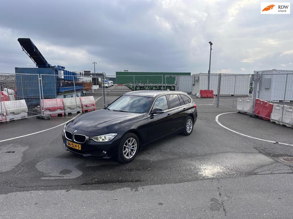 BMW 3-serie Touring 320d High Executive Clima.Leder.Navi, Auto's, BMW, Achterwielaandrijving, 4 cilinders, Leder en Stof, Zwart
