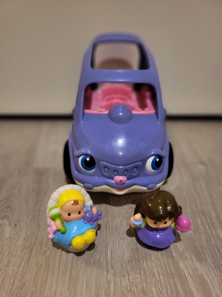 Auto met baby aan boord + kind op driewieler Little People, Kinderen en Baby's, Ophalen of Verzenden, Gebruikt, Speelset