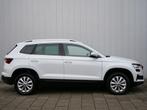 Skoda Karoq 1.5 TSI 150pk ACT Business Edition Automaat Appl, Auto's, Skoda, Stof, 1498 cc, 4 cilinders, Wit