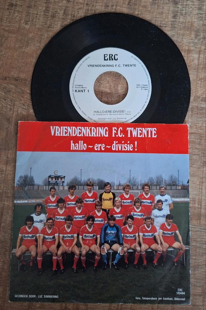 FC Twente - Vriendenkring LP Vinyl Single - Voetballied, Cd's en Dvd's, Vinyl Singles, Gebruikt, Single, Overige genres, 7 inch