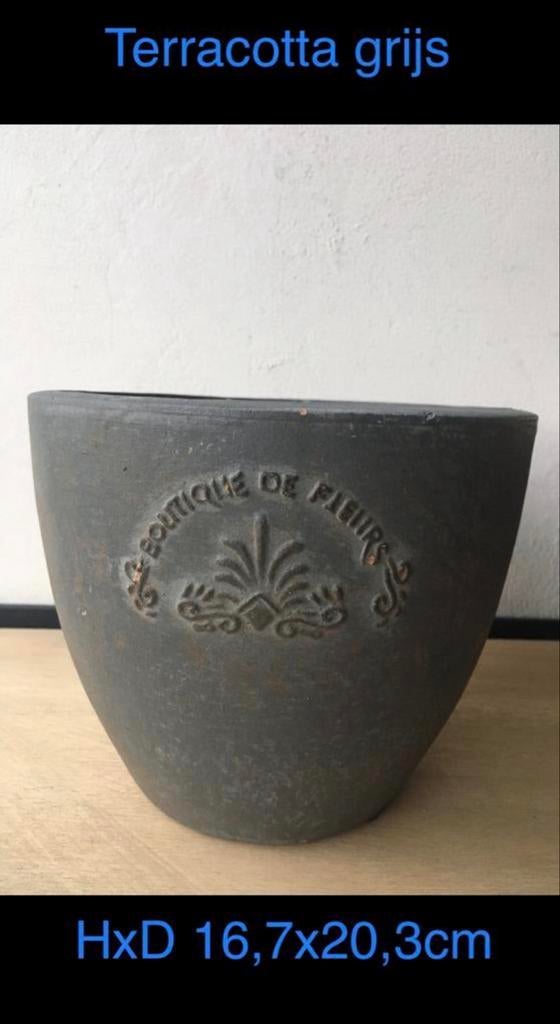 Vintage bloempotten met bio kamerplanten en stekjes, Rond, Binnen, Ophalen of Verzenden, Zo goed als nieuw