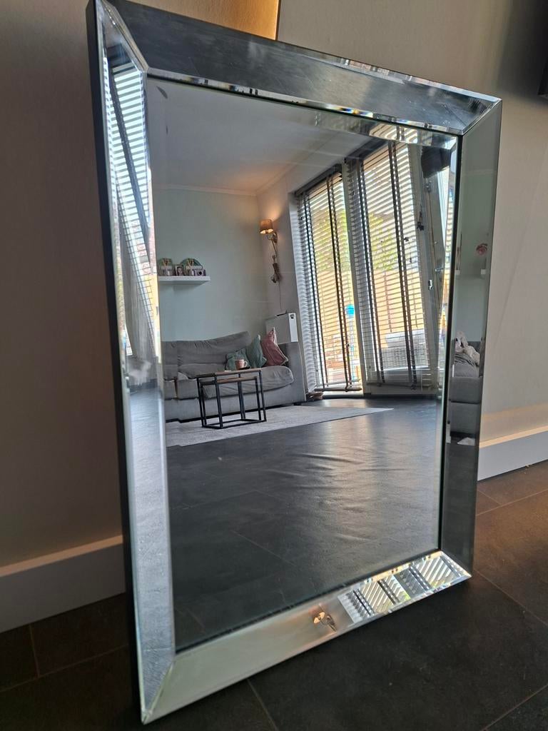 Spiegel geslepen glas Eric Kuster style 62x82 cm, Huis en Inrichting, Woonaccessoires | Spiegels, Ophalen