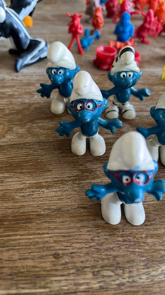 9 smurfen uit de jaren 60 Schleich made in Hong Kong”, Verzamelen, Smurfen, Ophalen of Verzenden, Gebruikt, Verschillende Smurfen