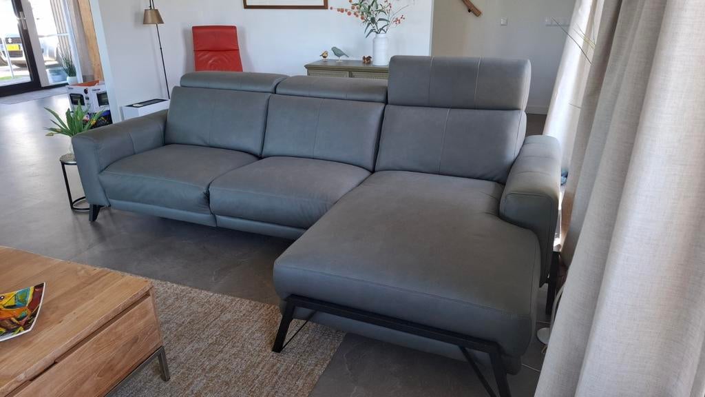 Mooi bankstel, Ophalen, Zo goed als nieuw, Stof