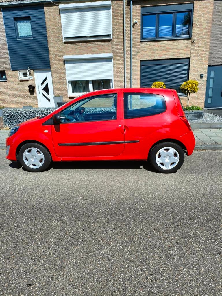 Renault Twingo 1.2 16V 2011 Rood, 839 kg, Twingo, 74 pk, 4 cilinders