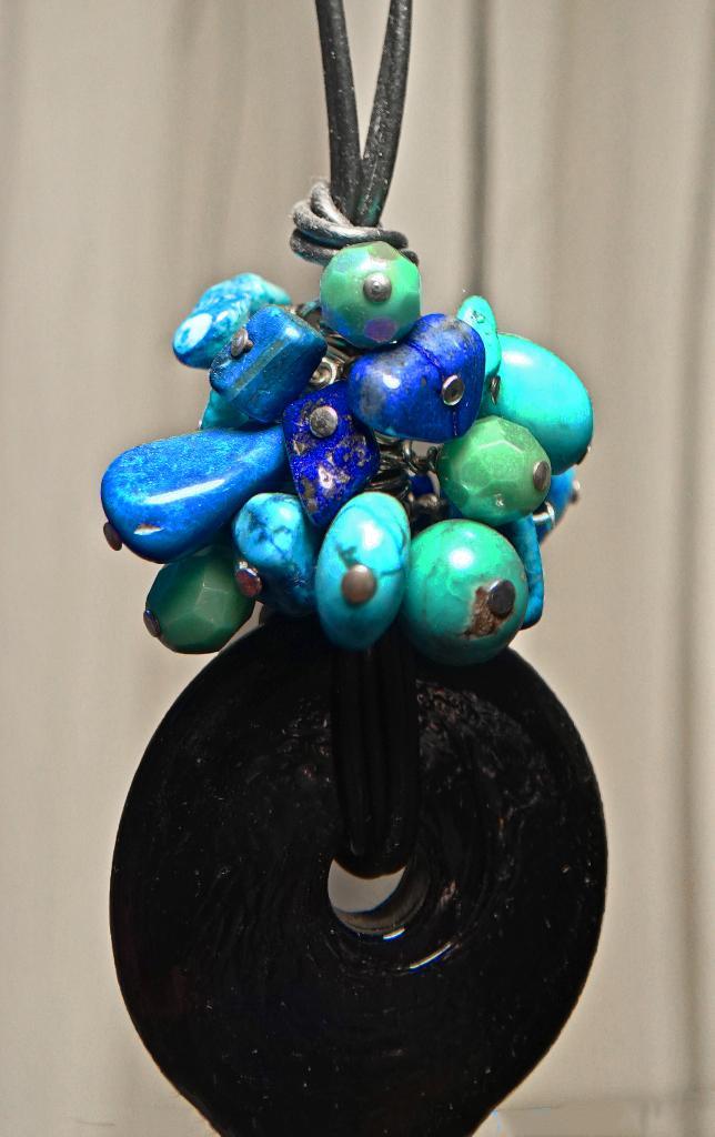 Nieuwe boho stijl lange ketting zwart, blauw en turkoois, Sieraden, Tassen en Uiterlijk, Kettingen, Nieuw, Overige materialen