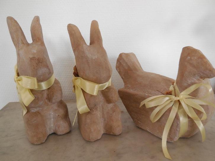 Paashaasjes + Paaskipje met geel strikje - als nieuw!, Diversen, Pasen, Zo goed als nieuw, Ophalen of Verzenden