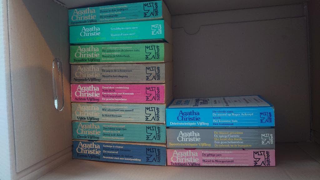 Agatha Christie serie vijflingen, Gelezen, Tv-bewerking, Ophalen of Verzenden, Agatha Christie