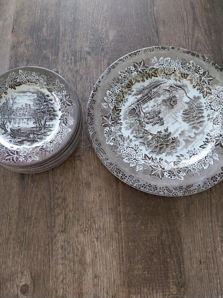 Gebakstel met 8 bordjes Engelse Ironstone - Castles, Ophalen of Verzenden