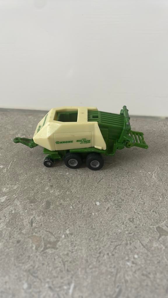 Siku Krone grootpakpers, Hobby en Vrije tijd, Modelauto's | 1:32, Ophalen of Verzenden, Gebruikt, Tractor of Landbouw, SIKU