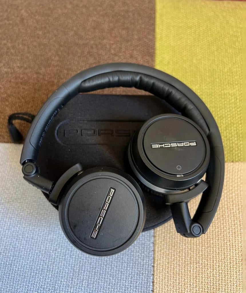 Origineel porsche draadloos koptelefoon met oplad kabel, Ophalen of Verzenden, Zo goed als nieuw, Overige merken, Draadloos