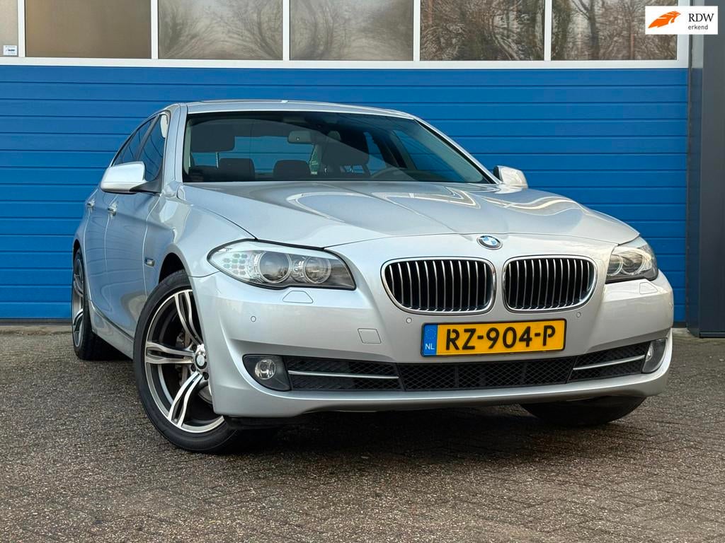 BMW 5-serie 528i Executive 245PK, Auto's, Euro 5, Gebruikt, Zwart, 4 cilinders