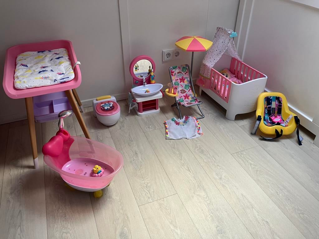 Baby born uitzet, Ophalen