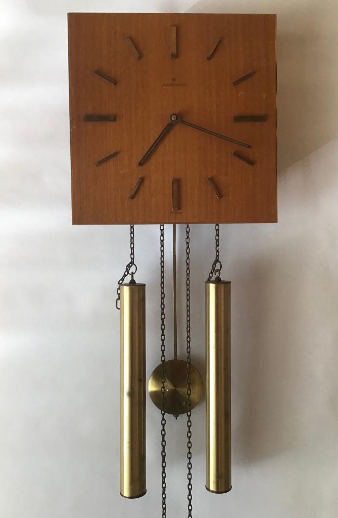retro / vintage/ jaren 60/70 hangklok  Junghans, Huis en Inrichting, Woonaccessoires | Klokken, Ophalen, Gebruikt, Wandklok