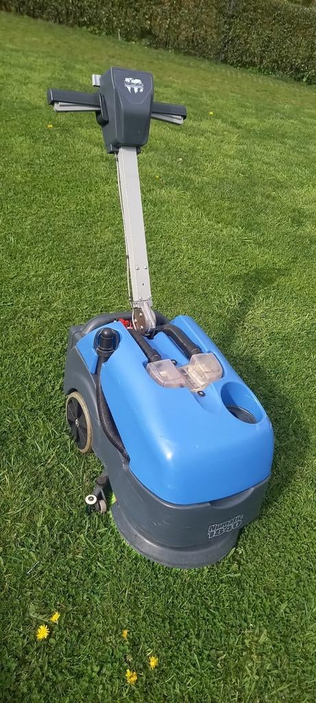 Numatic schrobzuigmachine, Doe-het-zelf en Verbouw, Reinigingsmachines, Ophalen of Verzenden, Gebruikt