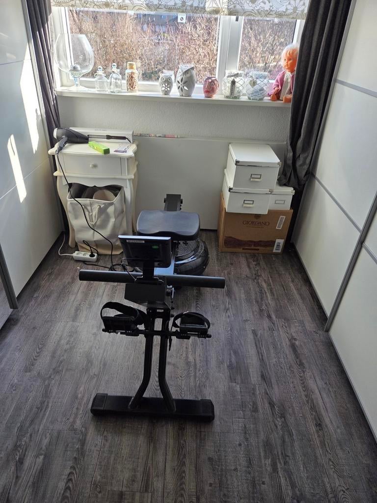 Roeimachine Virtufit Row 800 z.g.a.n., Sport en Fitness, Fitnessapparatuur, Ophalen, Benen, Zo goed als nieuw, Metaal