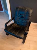 Jaren 90 stoel in zwart leer, Huis en Inrichting, Fauteuils, Ophalen, Gebruikt, 75 tot 100 cm, Leer
