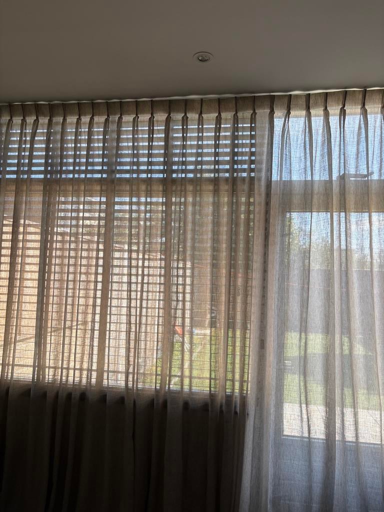 Zandkleur vitrage, Huis en Inrichting, Ophalen of Verzenden, Zo goed als nieuw, 200 cm of meer