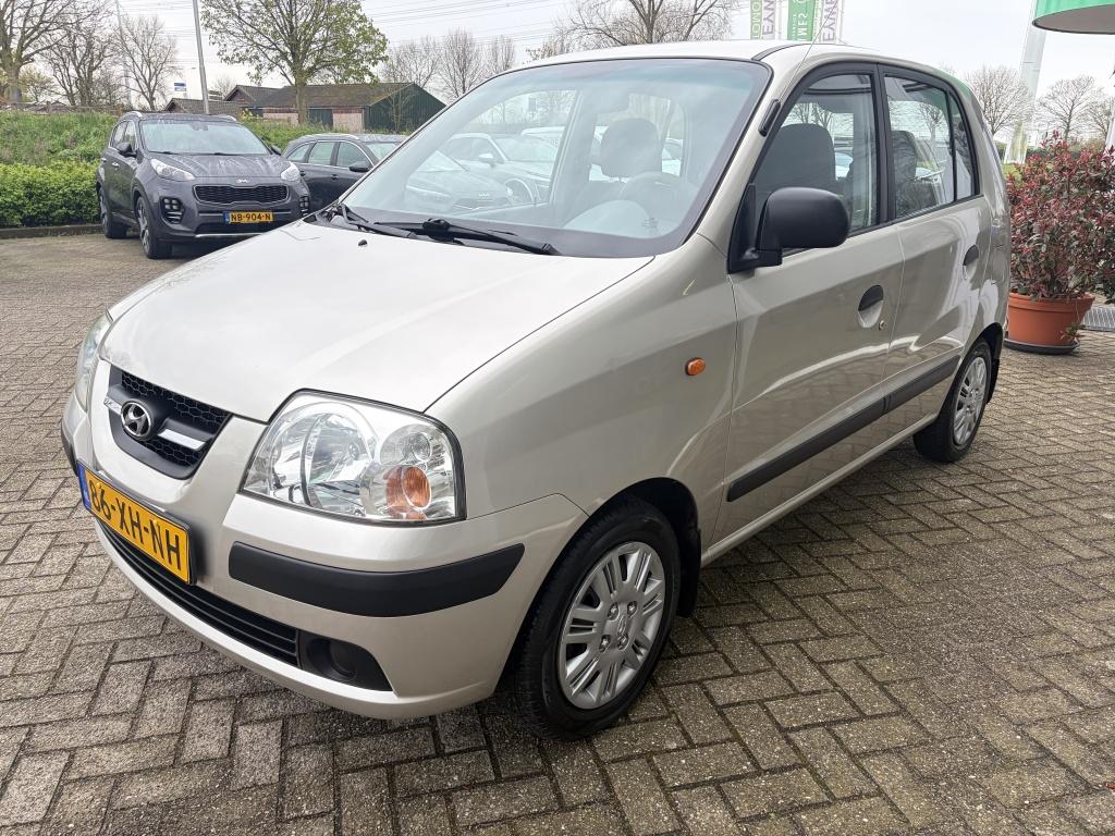 Hyundai Atos 1.1i Active Young, El Ramen Audio, Lage km stan, Keurmerk '100% Onderhouden', 31 €/maand, 4 cilinders, Origineel Nederlands