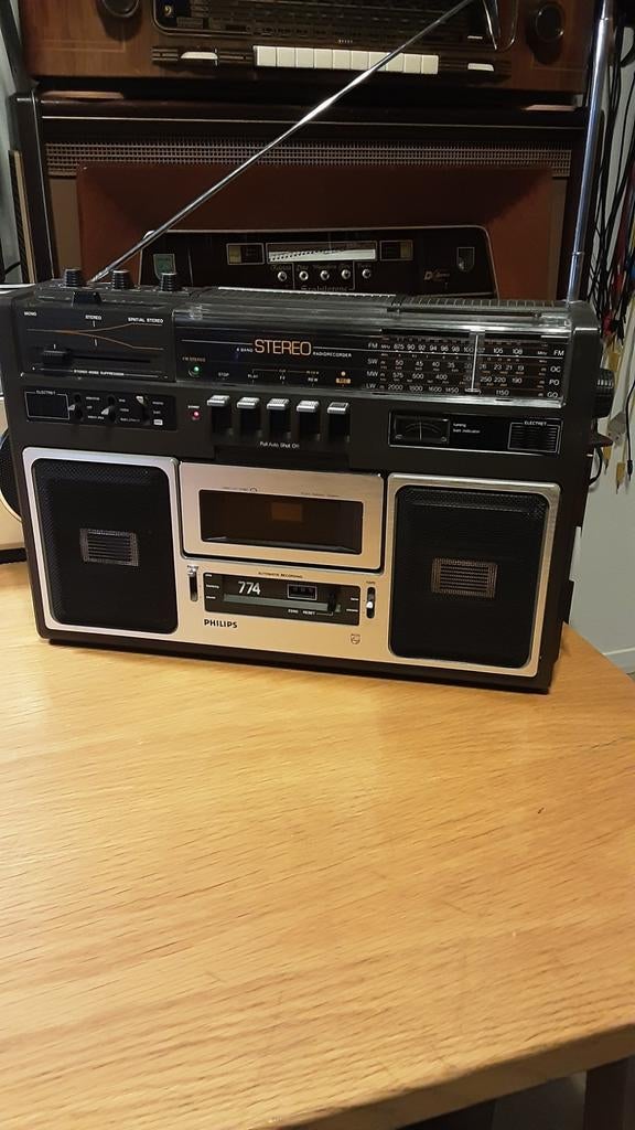 Philips 774 radio cassette recorder, Ophalen
