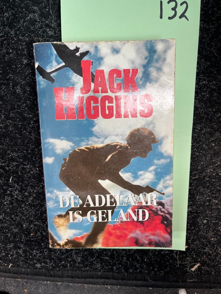 De Adelaar is Gelande - Jack Higgins (Tweede Wereldoorlog), Boeken, Ophalen of Verzenden, Tweede Wereldoorlog, Zo goed als nieuw