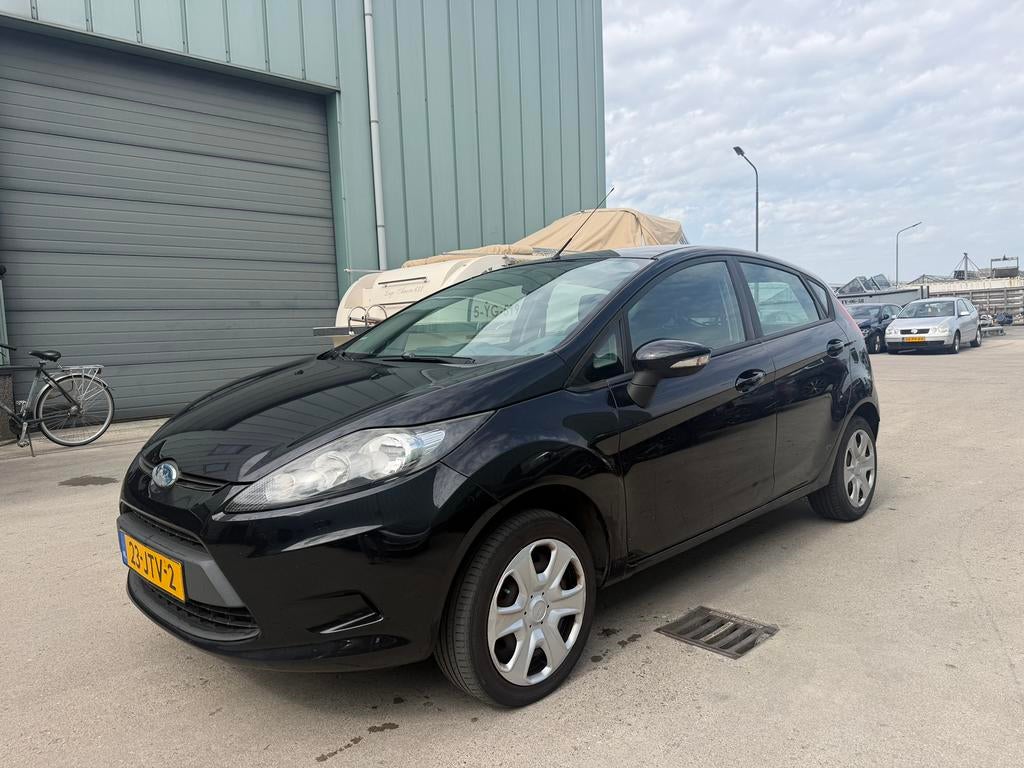 Ford Fiësta 1.25 44KW 5DR 2009 Zwart airco, Voorwielaandrijving, Stof, 40 €/maand, 4 cilinders