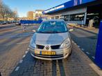 Renault Grand Scenic 2.0 16V 120KW 5P 2007 Bruin, Voorwielaandrijving, 1998 cc, Stof, 4 cilinders