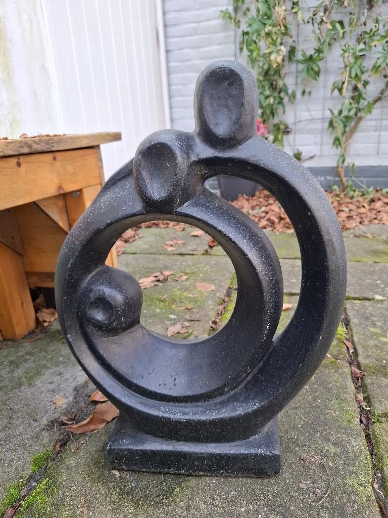 Groot Tuinbeeld Forever Together, Ophalen, Zo goed als nieuw, Beton