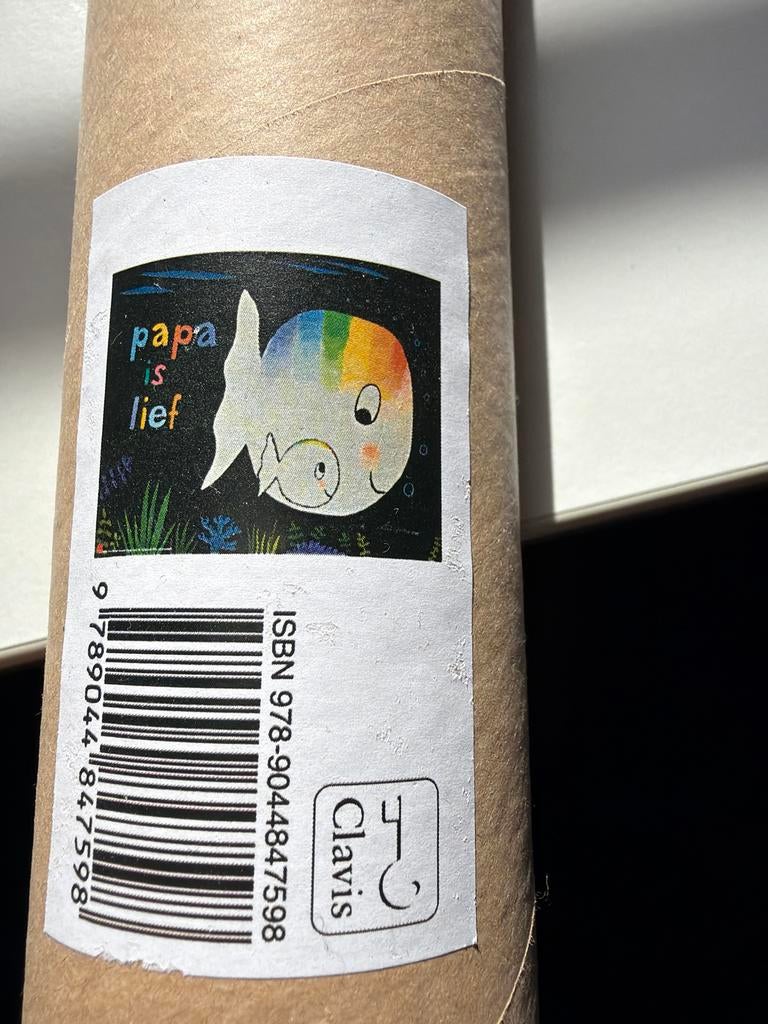 Poster papa is lief, Boeken, Ophalen of Verzenden, Zo goed als nieuw, Fictie algemeen