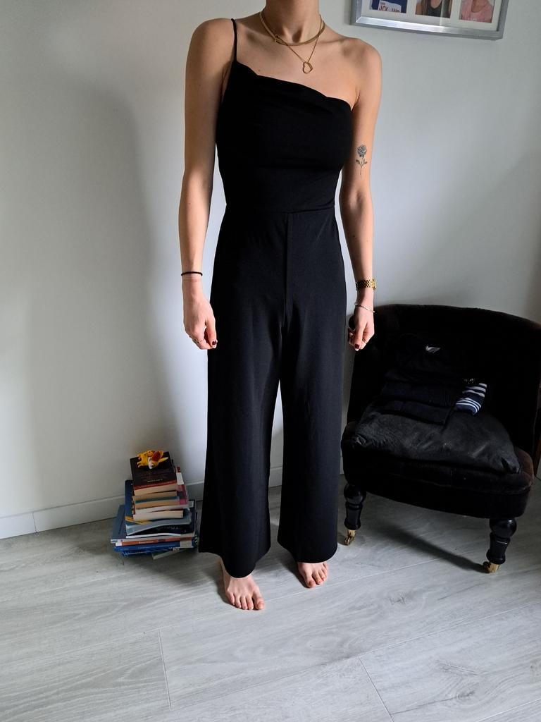 Nieuwe jumpsuit van Stradivarius, Kleding | Dames, Jumpsuits, Zwart, Nieuw, Ophalen of Verzenden, Maat 36 (S)