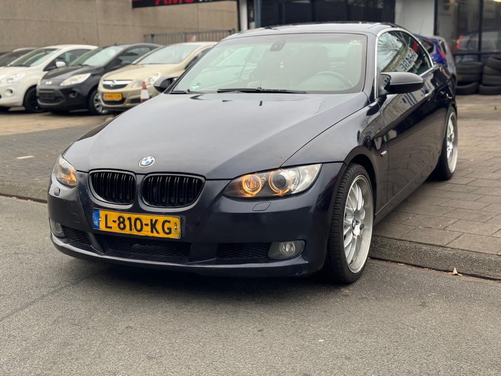 BMW 3-serie Cabrio 320i, Auto's, BMW, 4 cilinders, Cabriolet, Bedrijf, Handgeschakeld