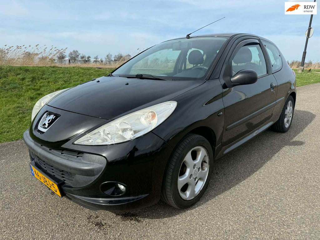 Peugeot 206 + 1.4 XS incl apk garantie met airco!, Auto's, Voorwielaandrijving, 206+, 4 cilinders, Zwart
