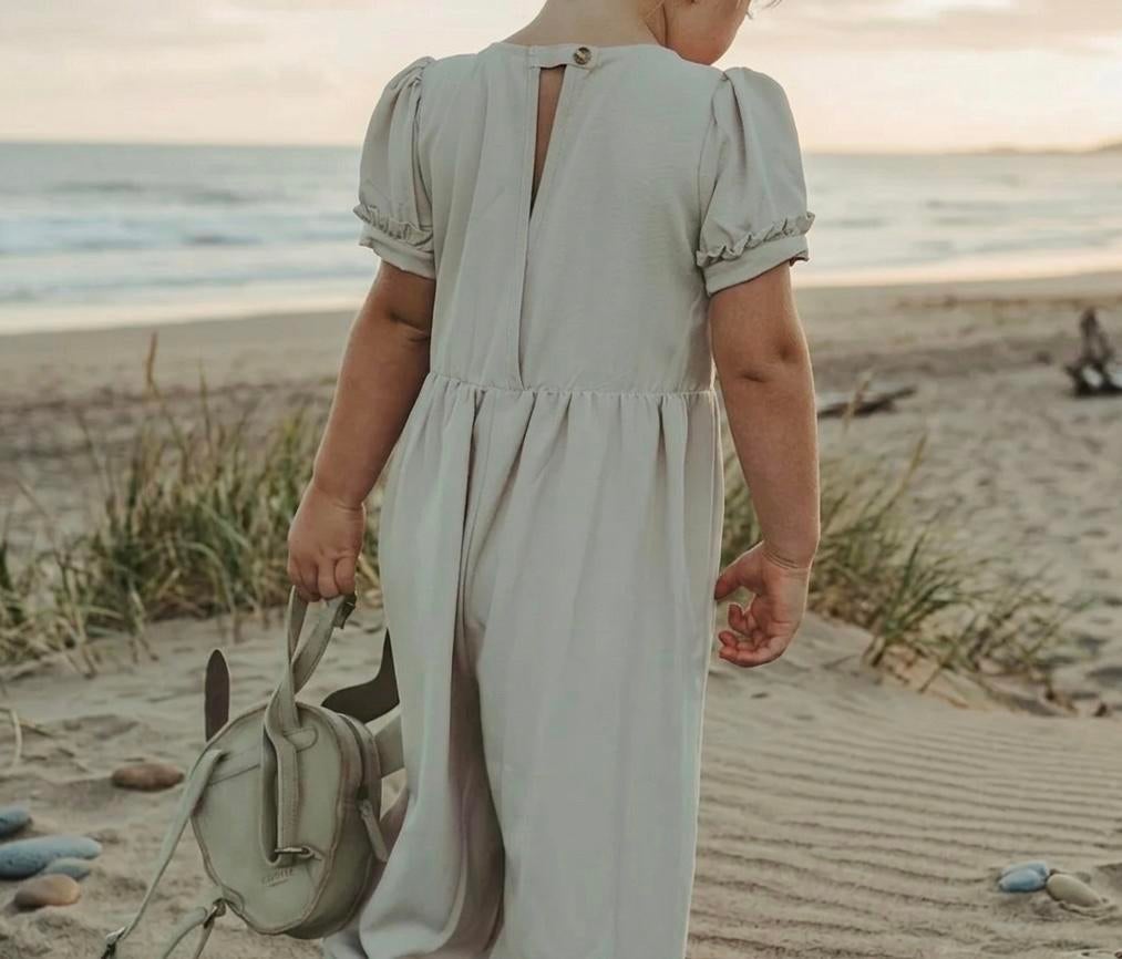 Donsje Amsterdam Anmi jumpsuit Sand maat 110, Ophalen of Verzenden, Zo goed als nieuw, Meisje, Overige typen