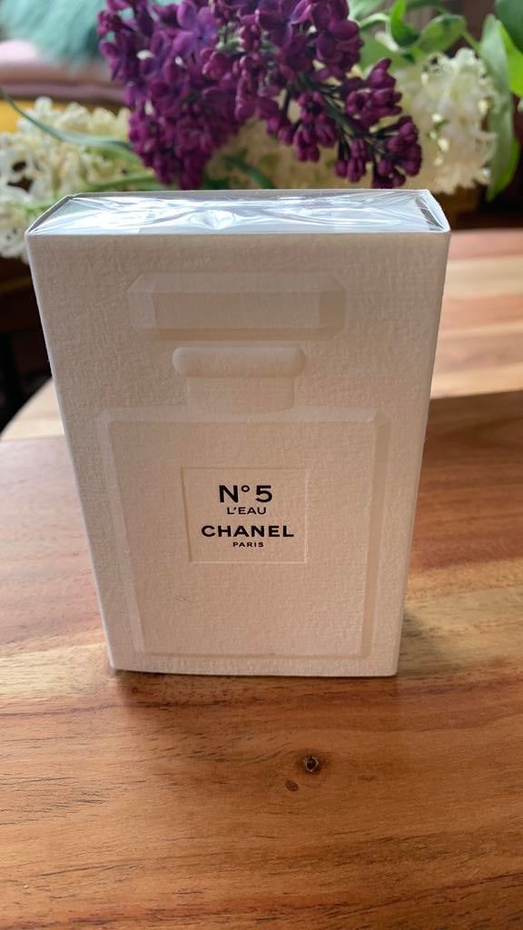 Chanel 5 L’eau 35 ml. Nieuw., Ophalen of Verzenden, Zo goed als nieuw