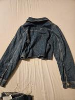 Zara spijkerjasje en broek, Ophalen