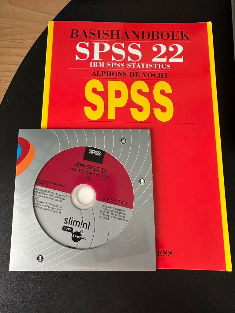 Basishandboek SPSS 22 - Alphons de Vocht, Ophalen of Verzenden, Zo goed als nieuw