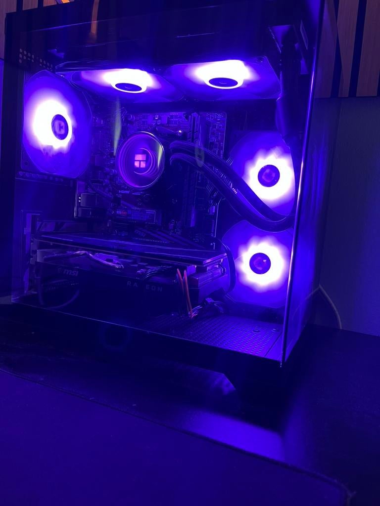 Snelle gaming pc, Spelcomputers en Games, Games | Pc, Zo goed als nieuw, Overige genres, 1 speler, Vanaf 7 jaar, Ophalen