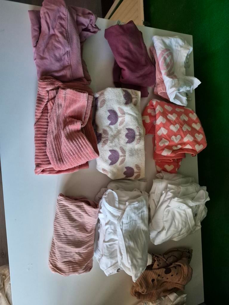 Baby kleding pakket mt 50 en 56 met nestje, Ophalen, Zo goed als nieuw
