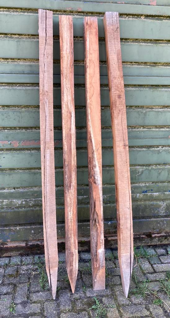 ca 80-100 hardhouten palen weidepalen tuinpalen gepunt, Tuin en Terras, Palen, Balken en Planken, Nieuw, Palen, 180 tot 250 cm
