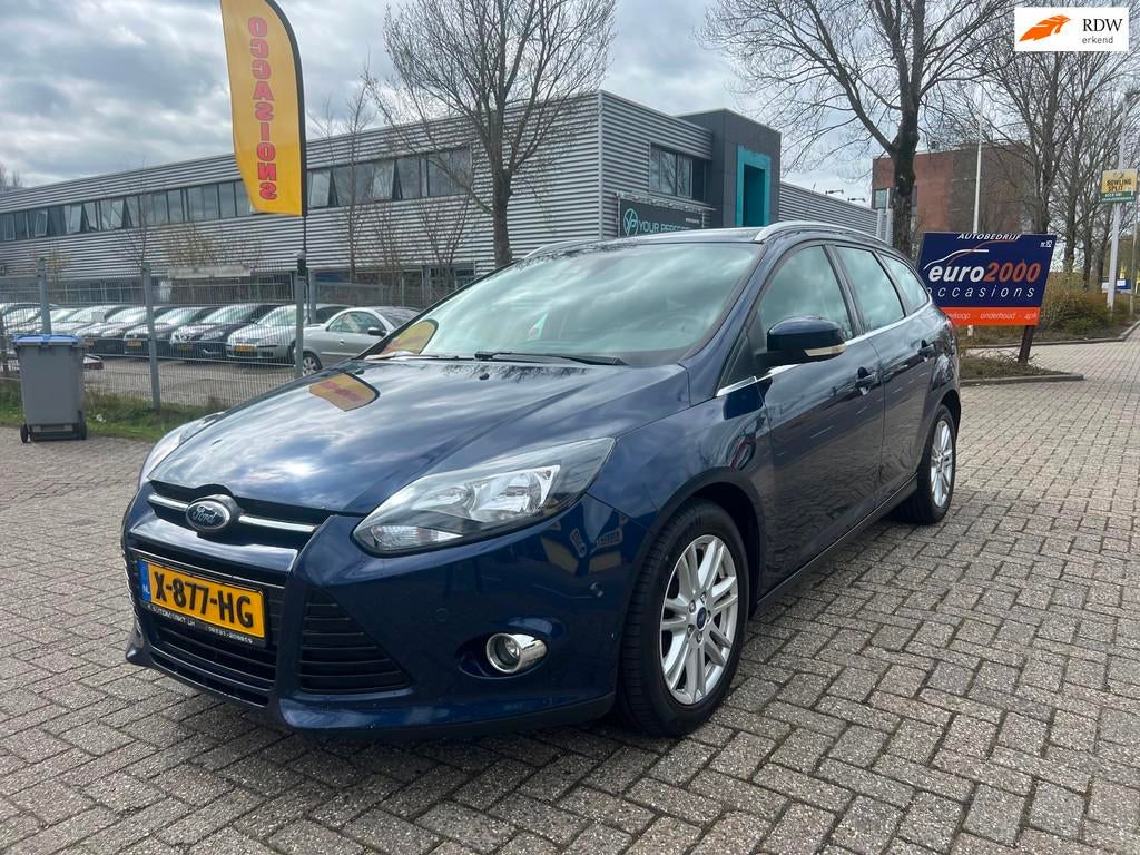 Ford Focus Wagon 2.0 TDCI Titanium - AUTOMAAT - TREKHAAK !, Euro 5, Gebruikt, Zwart, 4 cilinders