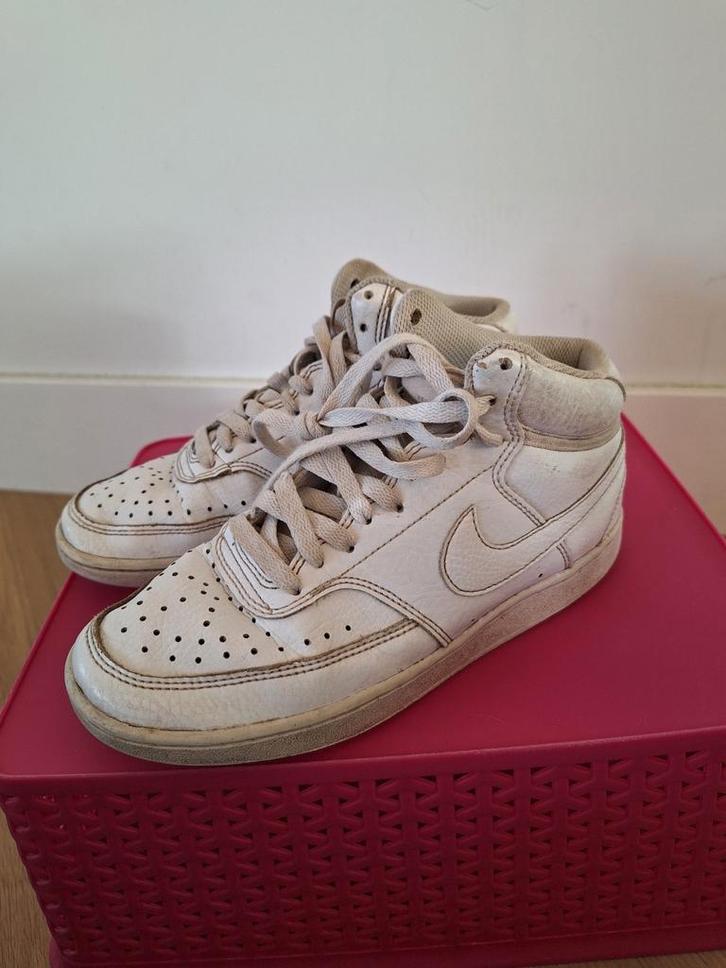 Nike Court Vision Mid sneakers wit - maat 37,5, Kleding | Dames, Schoenen, Gedragen, Sneakers of Gympen, Wit, Ophalen of Verzenden