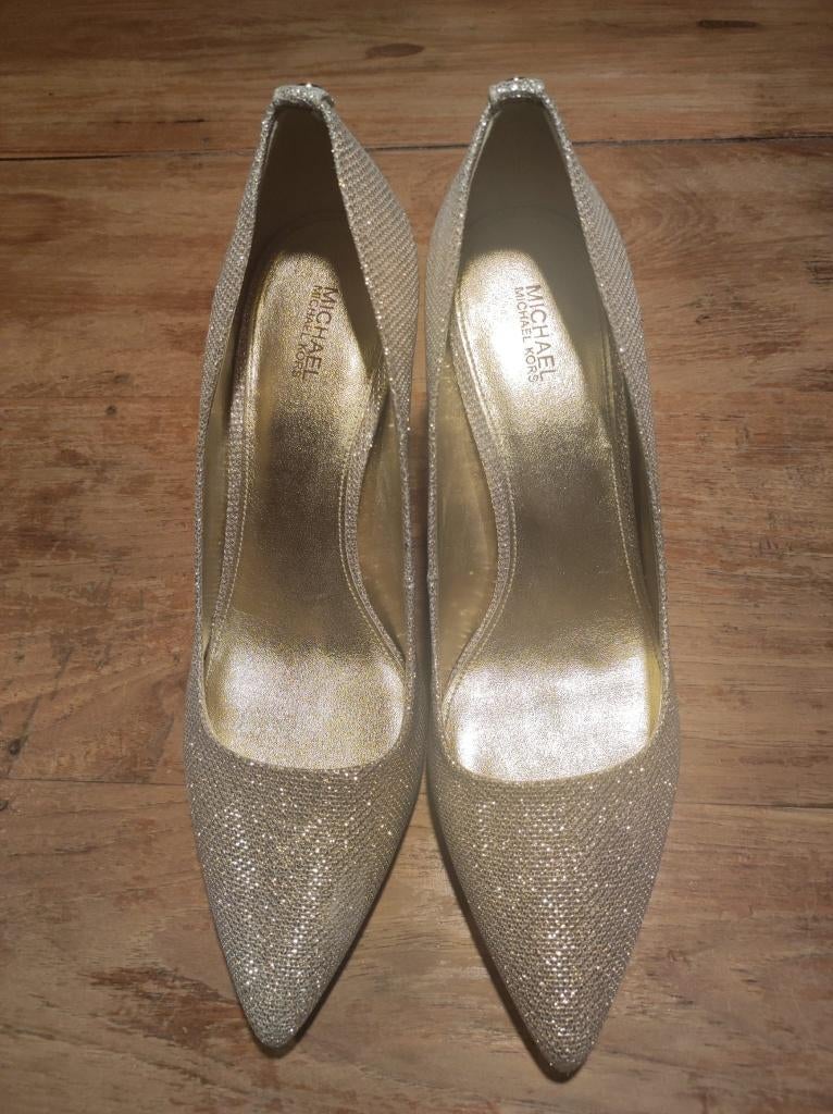 Michael Kors Dorothy flex pump pale gold maat 41, Schoenen, Ophalen of Verzenden, Zo goed als nieuw, Overige kleuren