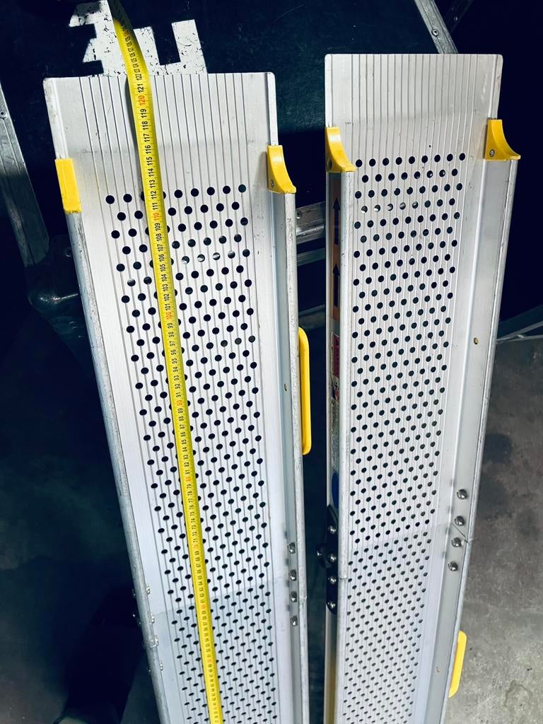 Oprijplaat aluminium, Ophalen of Verzenden, Zo goed als nieuw