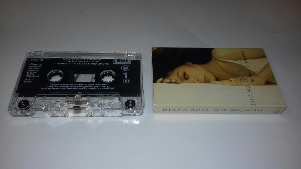 Diana Ross CASSETTE SINGLE In the ones you love - Engels, Cd's en Dvd's, Cassettebandjes, Verzenden, 1 bandje, Zo goed als nieuw
